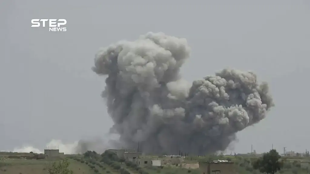 عدسة ستيب ترصد غارات روسية تستهدف مدينة اللطامنة بريف حماة الشمالي: حماة