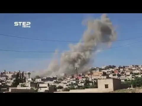 مشاهد من القصف الجوي الذي استهدف بلدتي كفرسجنة ومعرة حرمة بريف إدلب الجنوبي: الفيديو