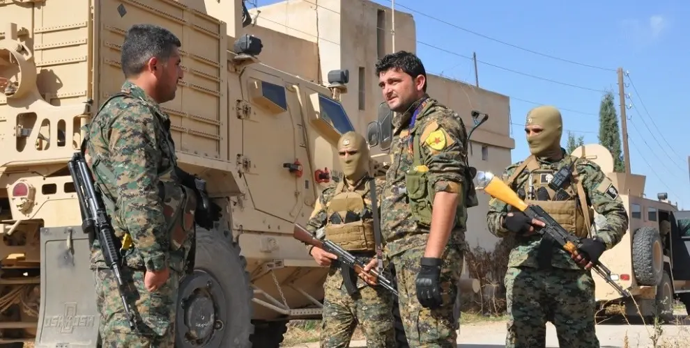 ميليشيا "قسد" توجّه إنذارات إخلاء للنازحين شمالي الرقة.. والسبب!؟: وحدات حماية الشعب الكردية