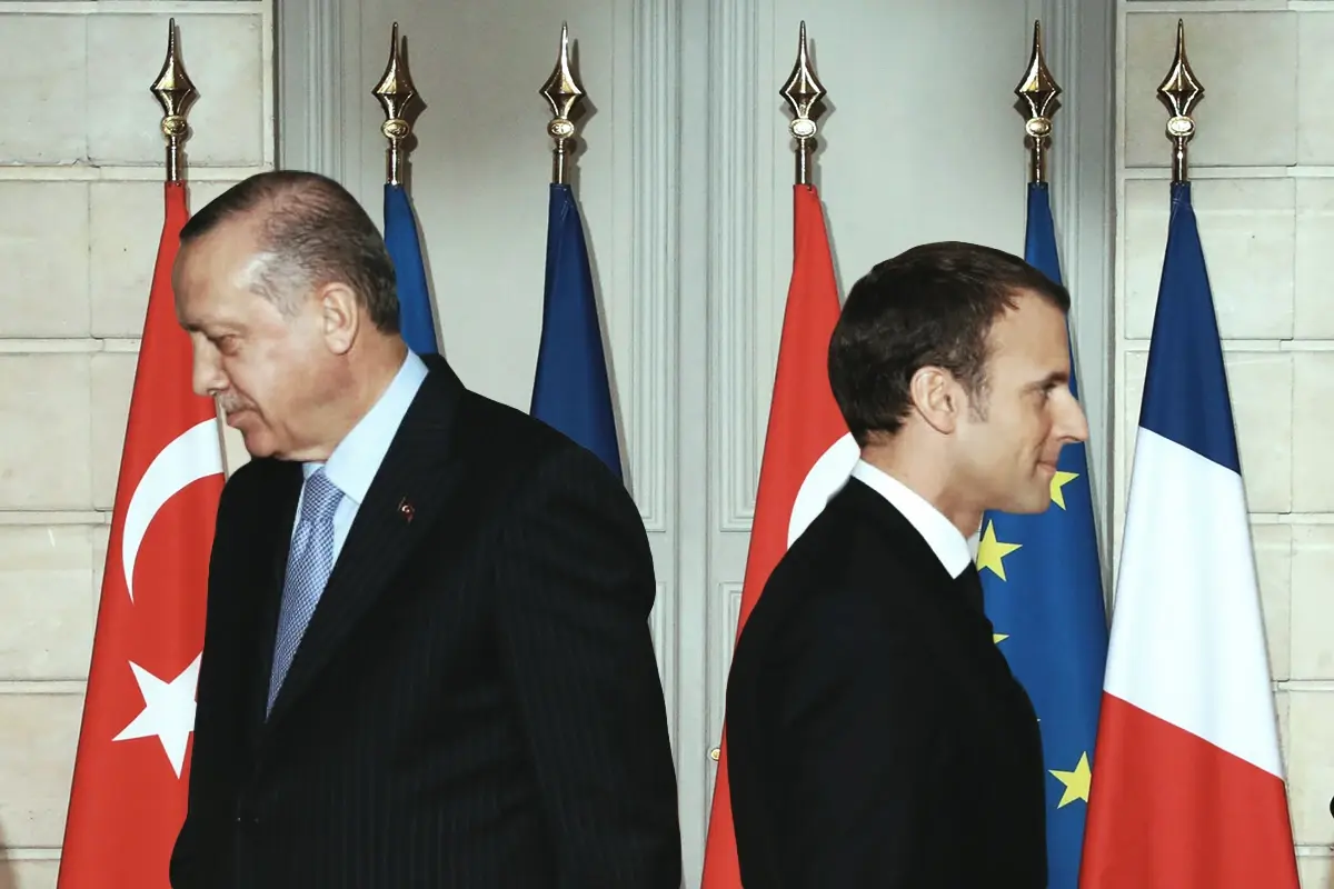 بعد تحذيرٍ فرنسي حاد.. أنقرة ترّد على باريس واصفةً تصريحات رئيسها بـ"غير متزنة": باريس