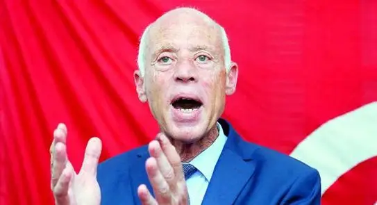 مُعاتباً.. الرئيس التونسي يوجّه رسالة للمشيشي: قيس سعيد