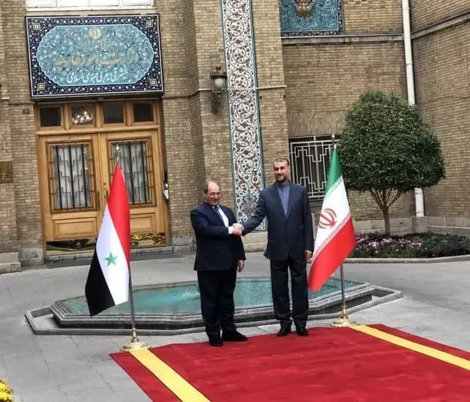طهران تجمع وفدين إماراتي وسوري لأول مرة وتتحدث عن خروج قوات أجنبية من سوريا: خبر عاجل
