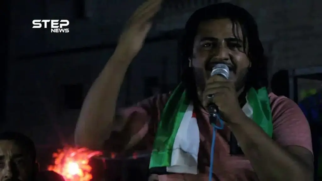 مظاهرة ليلية لأهالي مدينة عفرين في ريف حلب دعماً لإدلب: مظاهرة